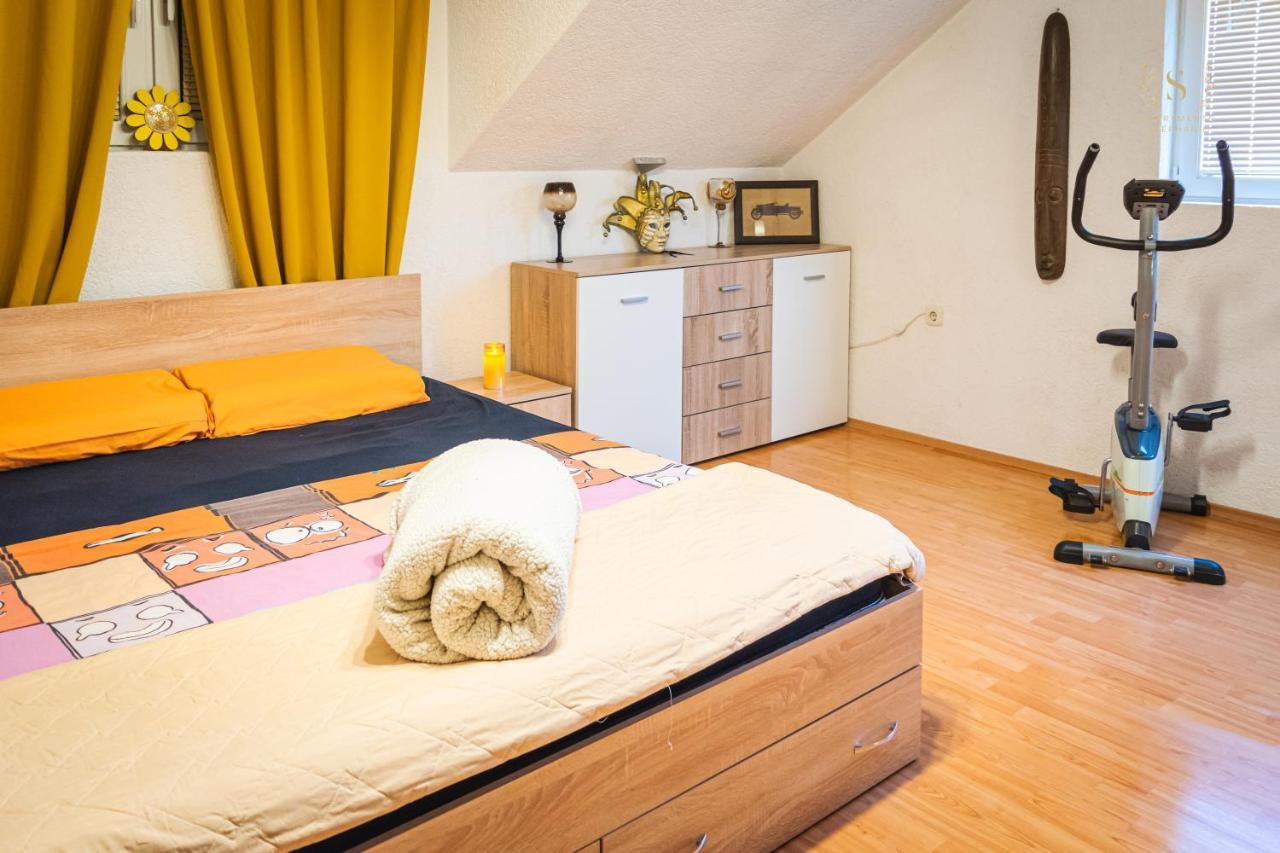 Apartment Stephanie Orange オフリド エクステリア 写真